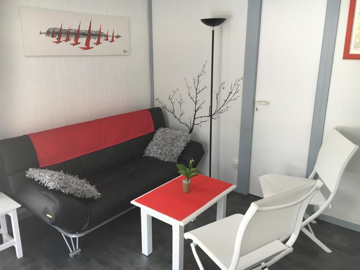 Chalet Orange Naturiste La Jenny Le Porge Exteriör bild
